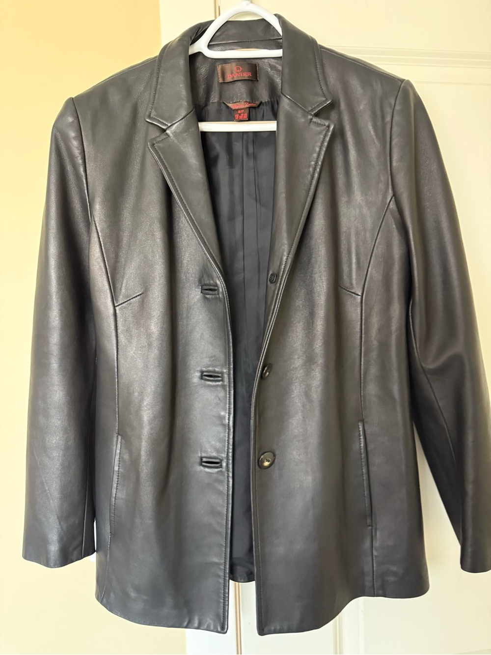Vintage Danier Black Genuine Italian Leather Blazer Jacket Like New